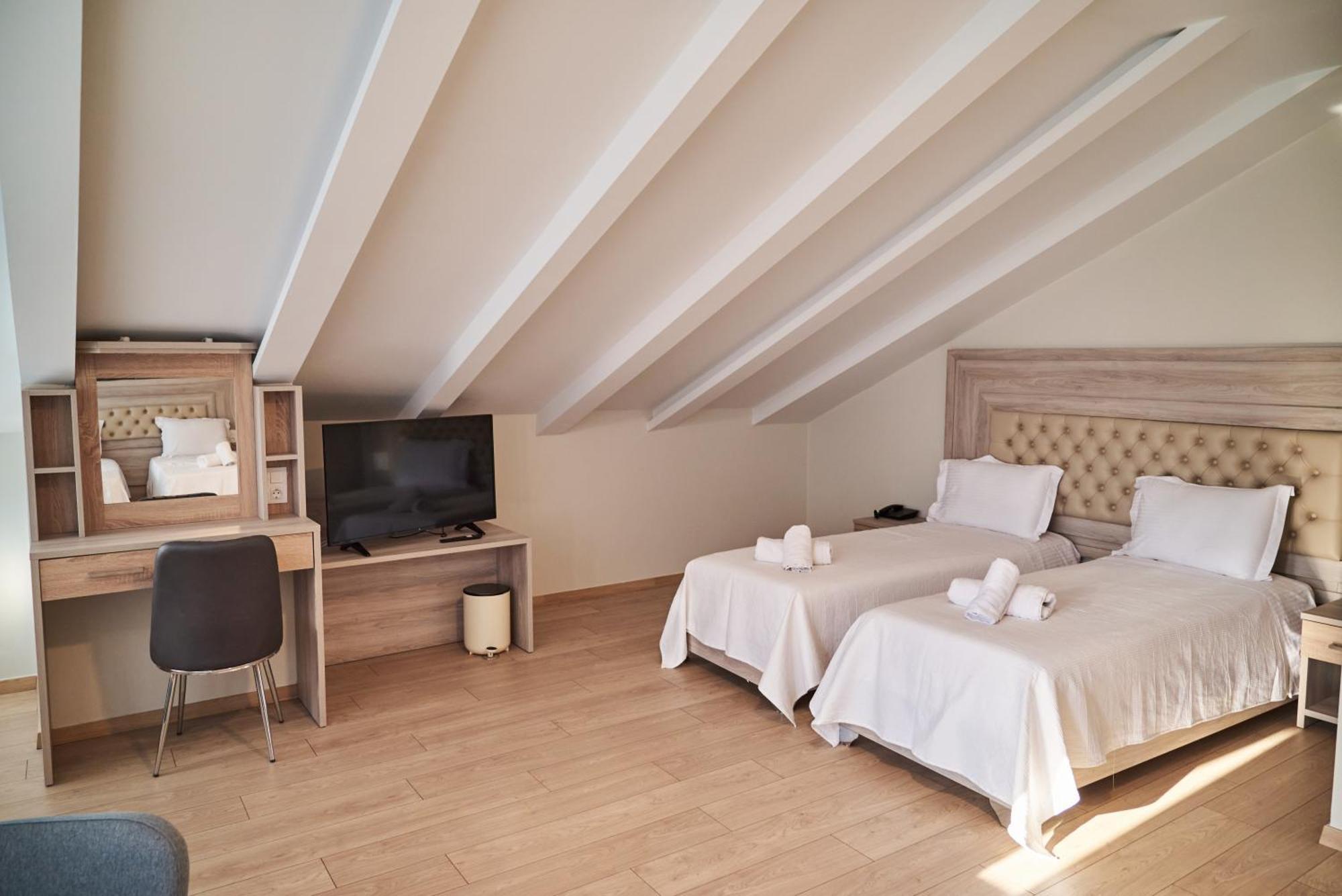 Famissi Sofita 7 Aparthotel Kalambáka Kültér fotó